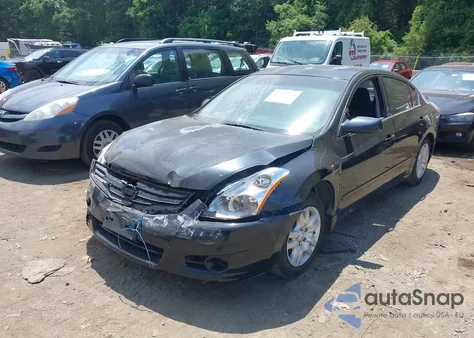 2010 Nissan Altima 2.5 S z USA, uszkodzony, nr VIN 1N4AL2AP2AN525901